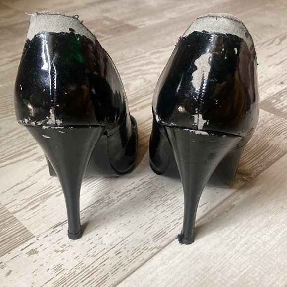 Stilettos WELL WORN - Picture 8 of 13